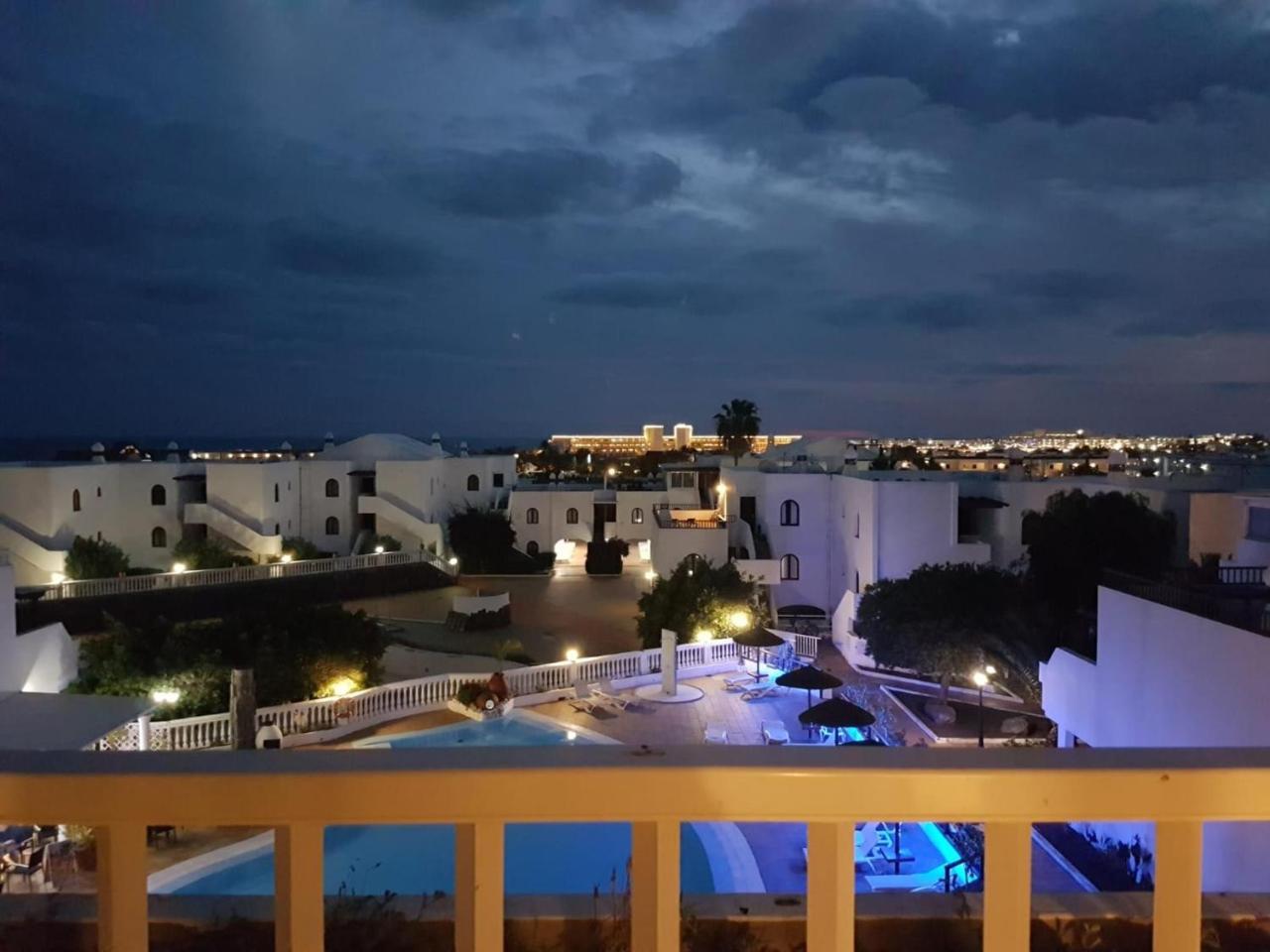 New Pools Wonderful Views Ac Leilighet Costa Teguise Eksteriør bilde